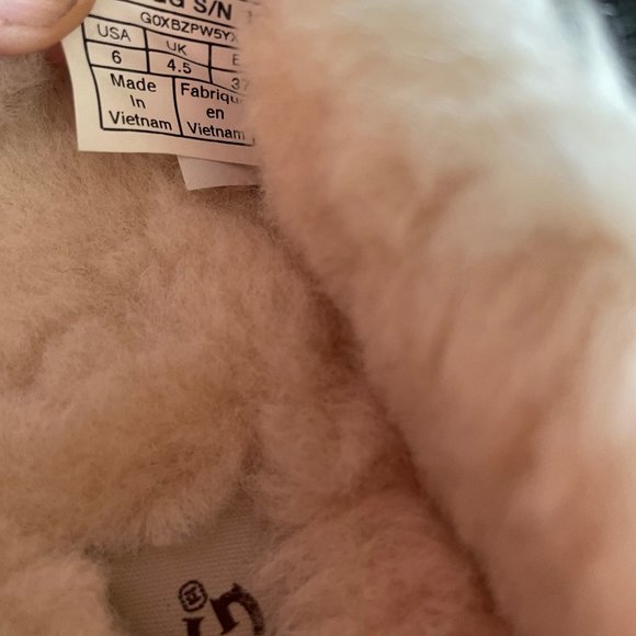 Ugg Ainsley Gray Suede Mocassin Loafers 6 - Picture 5 of 6